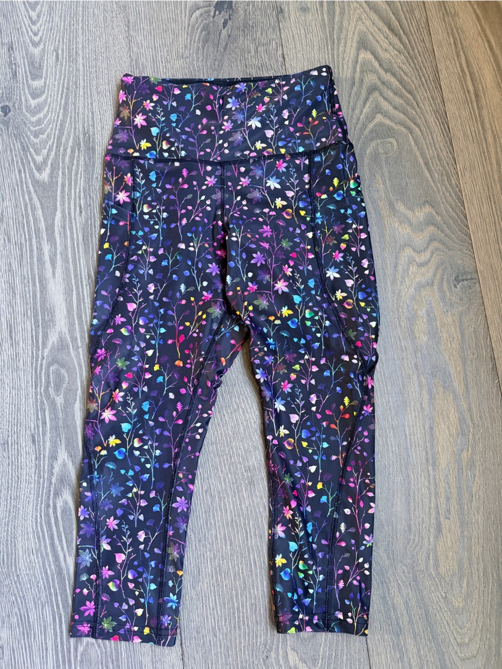 Pawlie Little Leaves Dynamic Active Pocket Capri Crop Leggings Size Small